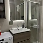 Regina24 Luxury - Elegante A Porta Venezia, 5 Min Dalla Metro Апартаменты *