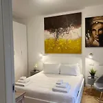 Апартаменты Regina24 Luxury - Elegante A Porta Venezia, 5 Min Dalla Metro *