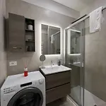 Апартаменты Regina24 Luxury - Elegante A Porta Venezia, 5 Min Dalla Metro