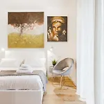 Regina24 Luxury - Elegante A Porta Venezia, 5 Min Dalla Metro Апартаменты *