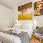 Regina24 Luxury - Elegante A Porta Venezia, 5 Min Dalla Metro Апартаменты