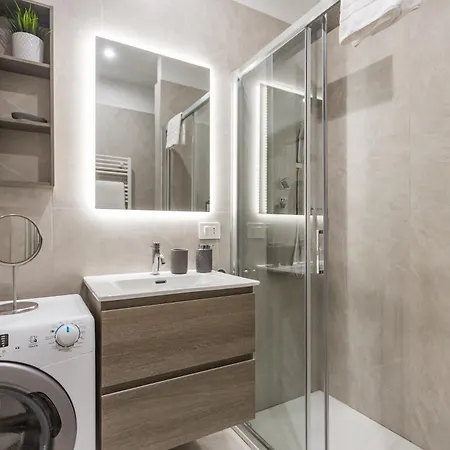Regina24 Luxury - Elegante A Porta Venezia, 5 Min Dalla Metro Apartamento *