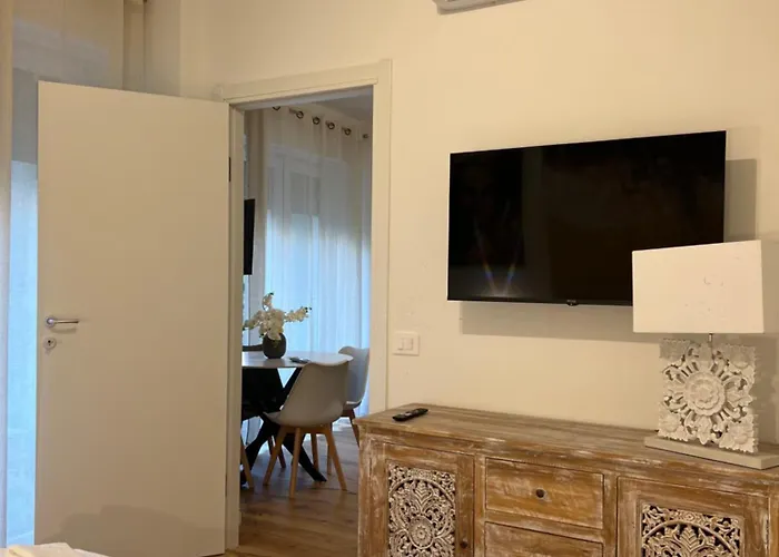 شقة Regina24 Luxury - Elegante A Porta Venezia, 5 Min Dalla Metro