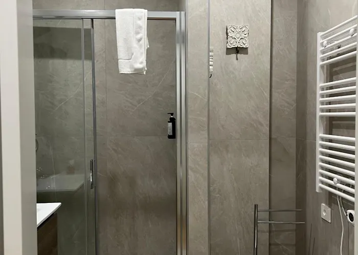 Regina24 Luxury - Elegante A Porta Venezia, 5 Min Dalla Metro * ميلان