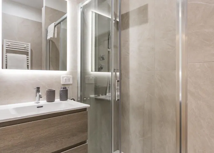 Regina24 Luxury - Elegante A Porta Venezia, 5 Min Dalla Metro ميلان