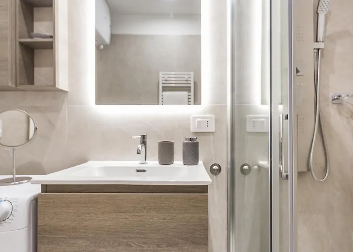 شقة Regina24 Luxury - Elegante A Porta Venezia, 5 Min Dalla Metro ميلان